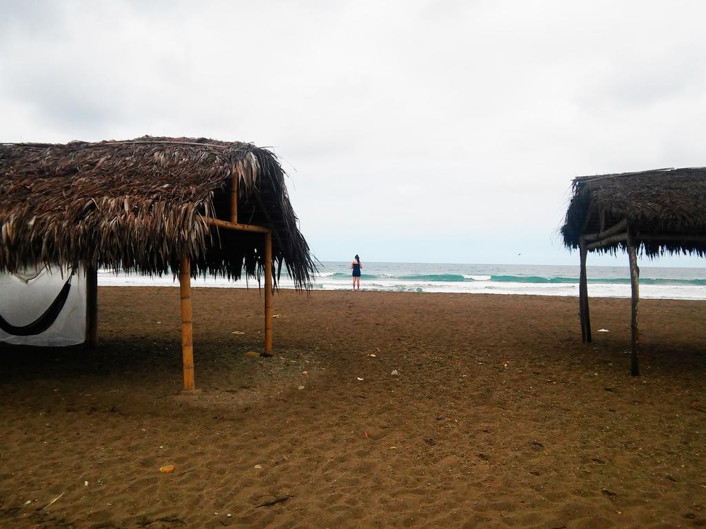 Cabanas El Manglar Hotel Las Tunas Exterior photo