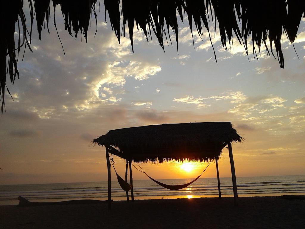 Cabanas El Manglar Hotel Las Tunas Exterior photo