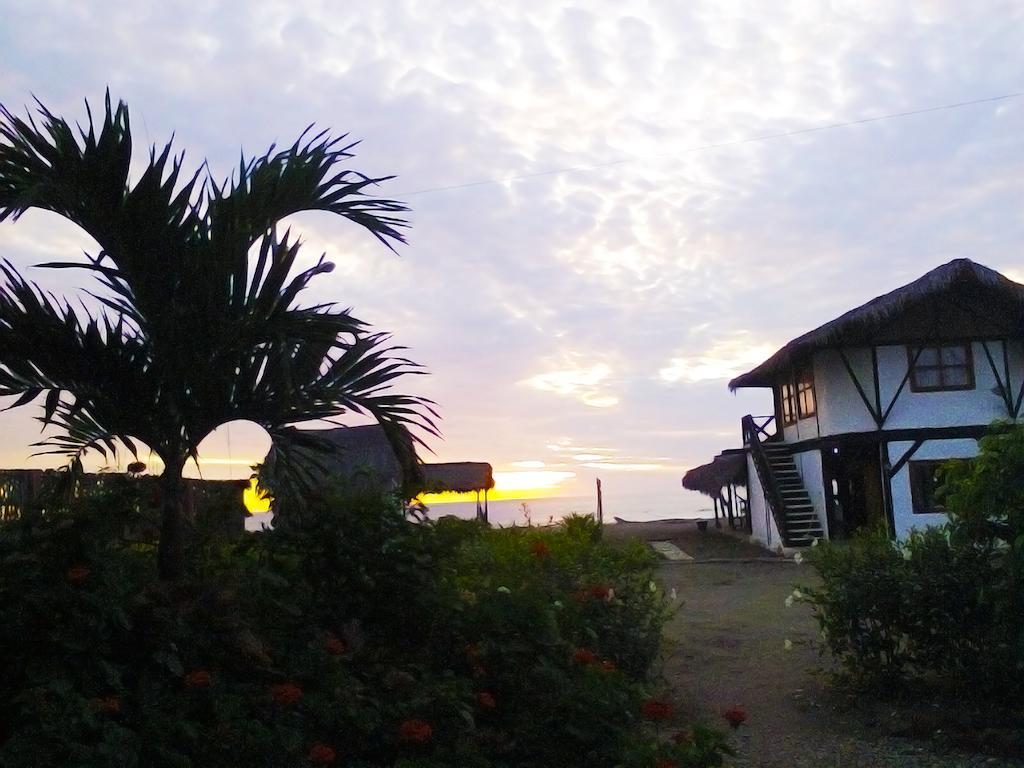 Cabanas El Manglar Hotel Las Tunas Exterior photo